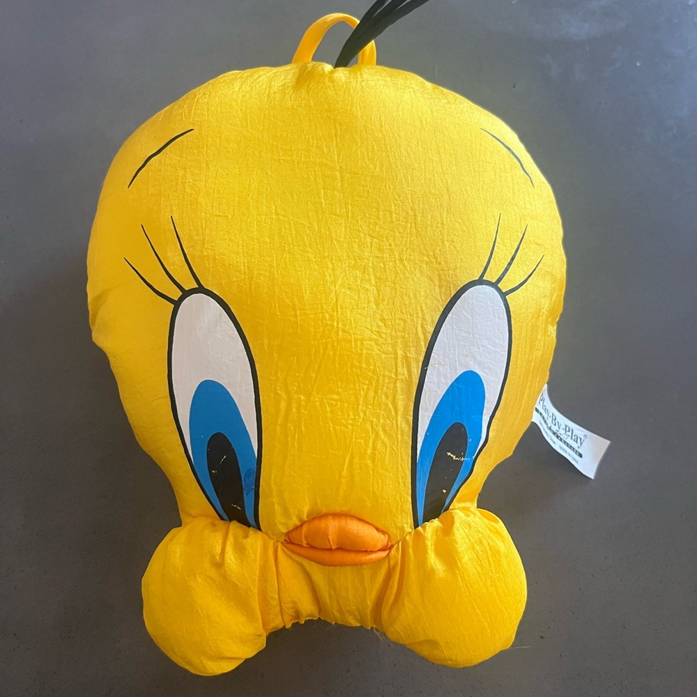 Vintage Play by Play Tweety Bird Face Plush Pillow Looney Tunes 10" 1994